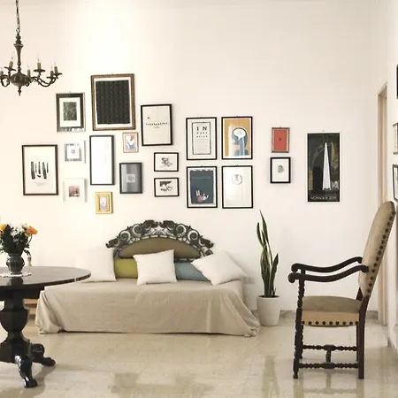 Bed & Breakfast Casa Grandma Lecce